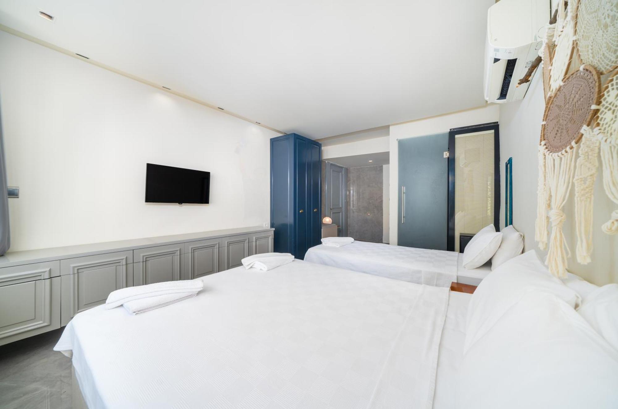 Vera Hotel كاس المظهر الخارجي الصورة